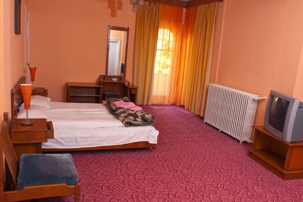Hotel Cerna Baile Herculane Room photo